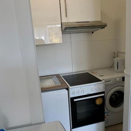Alster Hamburg - Saniertes Und Mobliertes Apartment Mit Bad Und Kuche 외부 사진