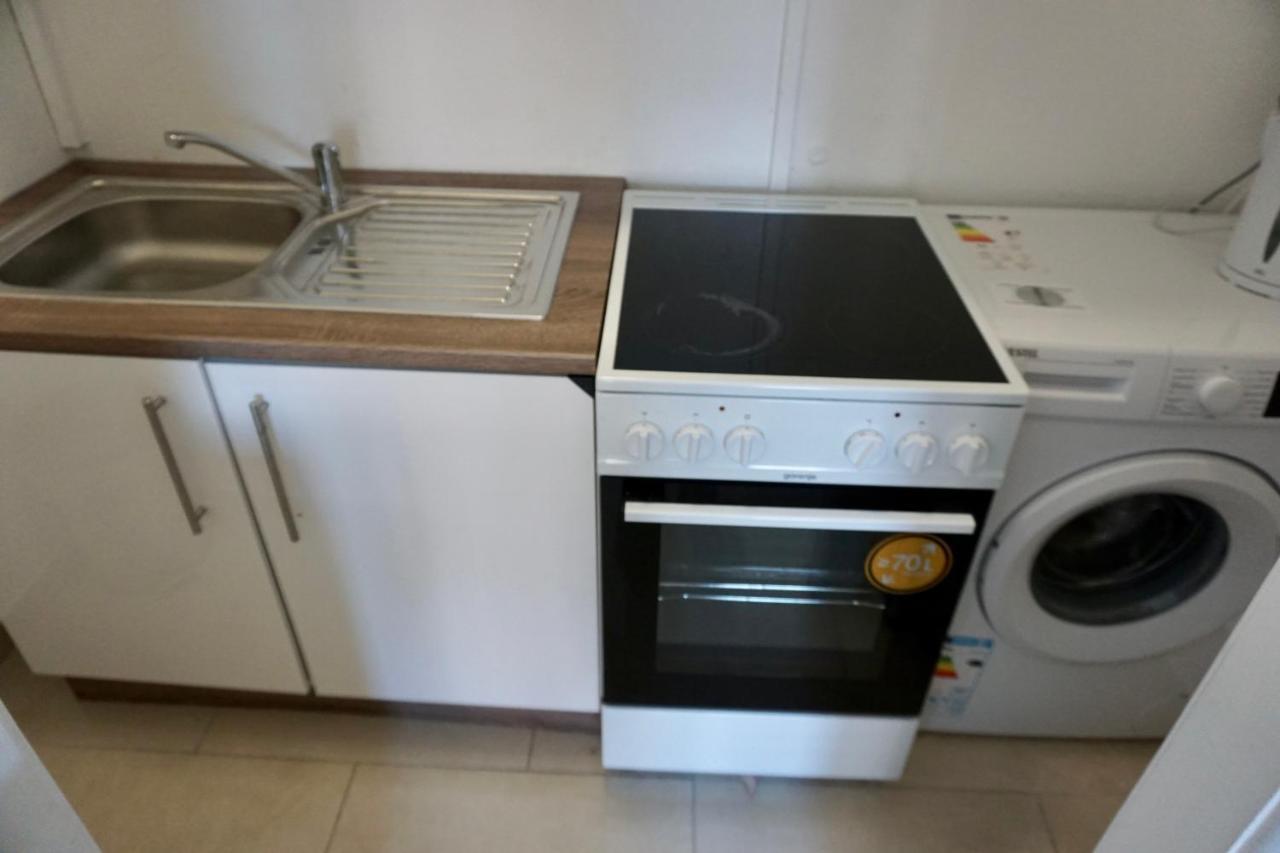Alster Hamburg - Saniertes Und Mobliertes Apartment Mit Bad Und Kuche 외부 사진