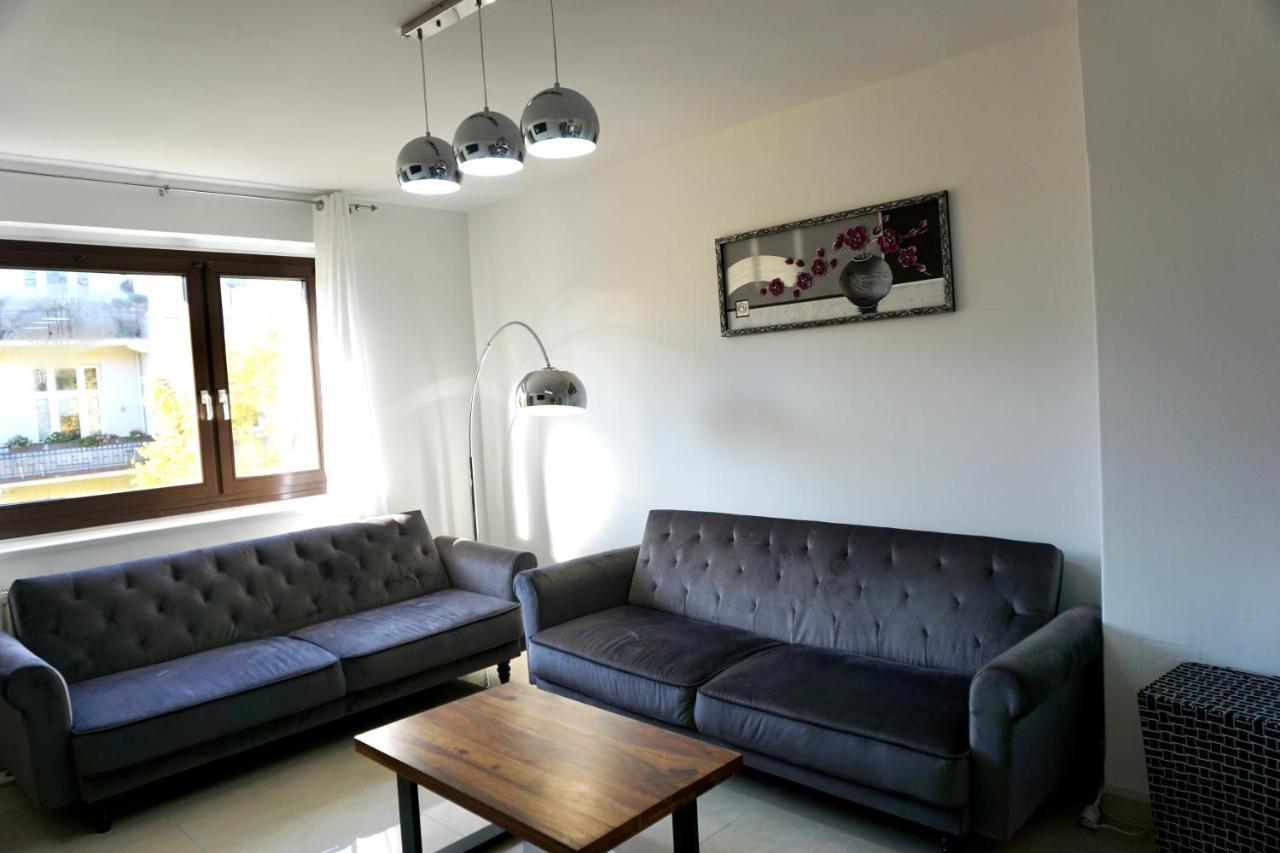 Alster Hamburg - Saniertes Und Mobliertes Apartment Mit Bad Und Kuche 외부 사진